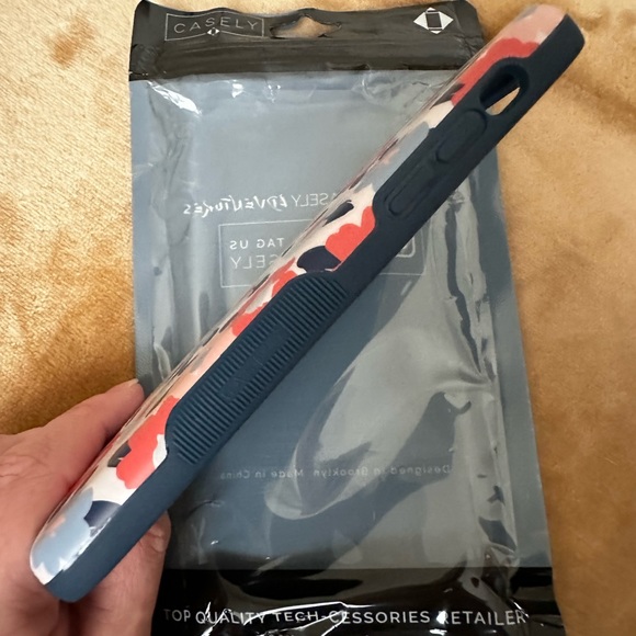 Casley iPhone 11 Bold Field of Flowers Case - Picture 3 of 4